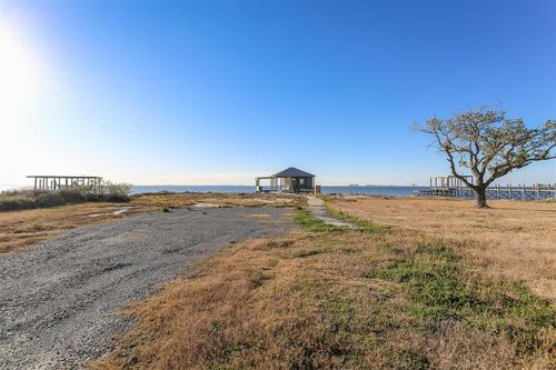 175 Pelican Point Road, Lake Charles, LA, 70607 | Card Image
