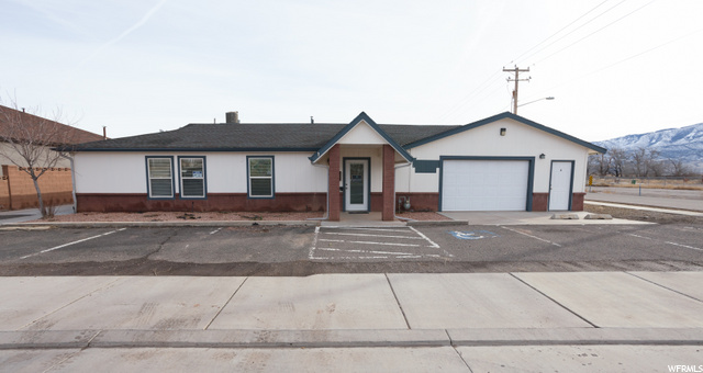 100 , Richfield, UT 84701