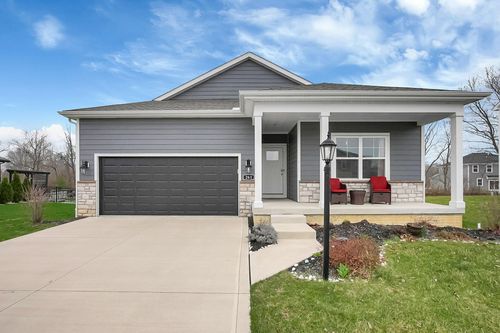 261 Crestview St, Reynoldsburg, OH, 43068 | Card Image