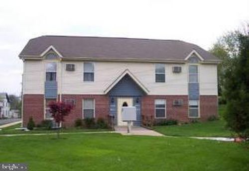304 Walnut Court Way, Kennett Square, PA, 19348-3388 | Card Image