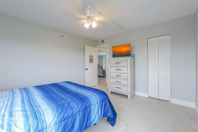 APT-708B - 3910 Inverrary Blvd, Condo with 3 bedrooms, 3 bathrooms and null parking in Lauderhill FL | Image 25
