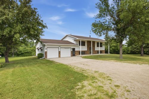 3385 119p Ave Se, Valley City, ND, 58072-9415 | Card Image