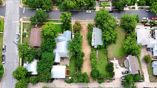 1010 E 8 Th St, Home with 0 bedrooms, 0 bathrooms and null parking in Austin TX | Image 4