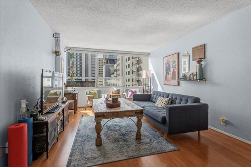 a305-1800 Lavaca St, Austin, TX, 78701-1336 | Card Image