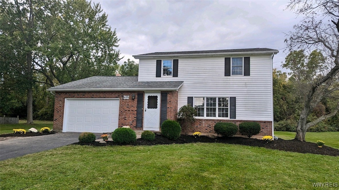 Scovell Dr, Lewiston, NY 14092