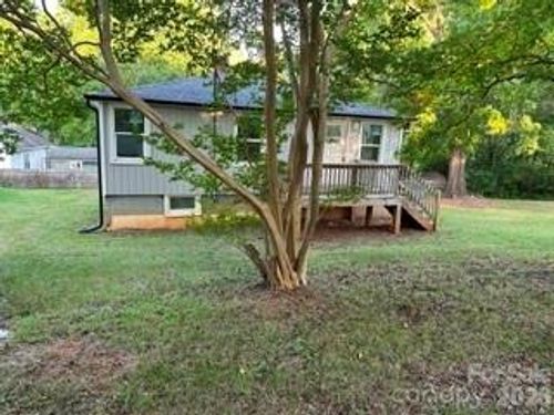 1905 Circle Dr, Kannapolis, NC, 28081-9244 | Card Image