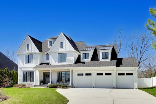 5810 S Madison St, Hinsdale, IL, 60521-5116 | Card Image