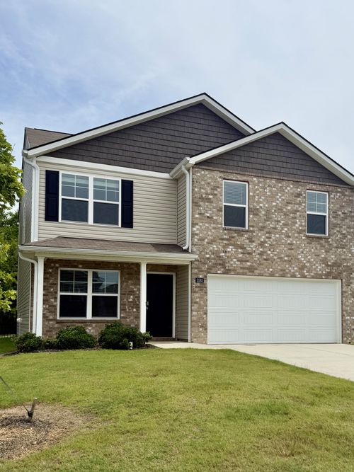 5585 Coleman Dr, Cleveland, TN, 37312-2427 | Card Image
