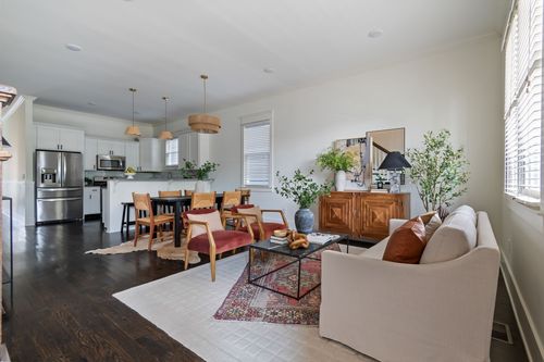 4802B Illinois Ave, Nashville, TN, 37209 | Card Image