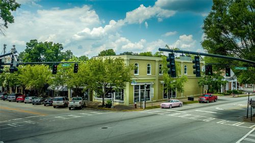 201-111 201 W Jefferson Street, Madison, GA, 30650 | Card Image