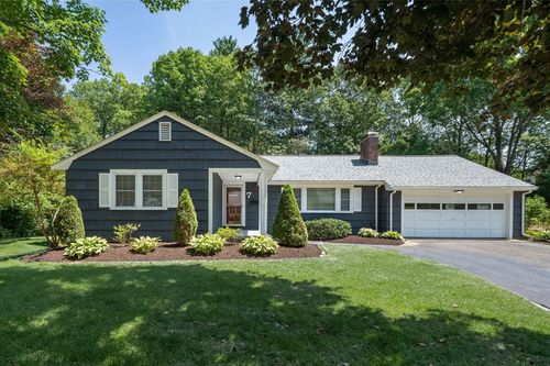 7 Louise St, Maynard, MA, 01754-1724 | Card Image