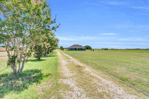 1139 Trumbull Rd, Ferris, TX, 75125-8408 | Card Image