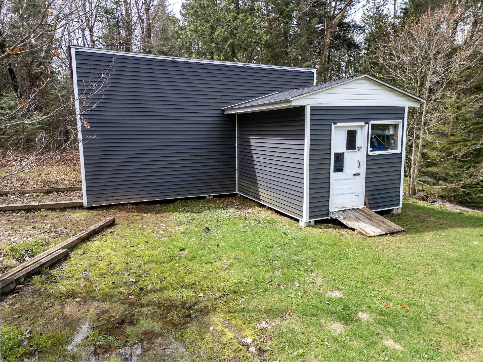 Residential in Sainte-Julienne 3
