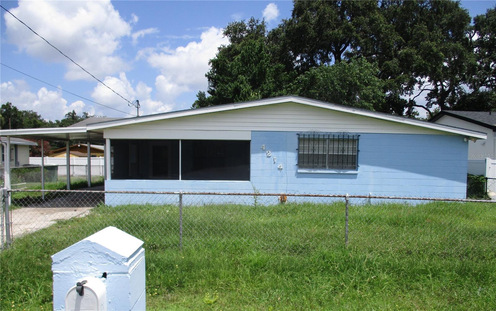 Grove St, Tampa, FL 33610