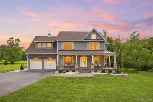 158 Reiss Rd, Middletown, NY, 10940-6123 | Card Image