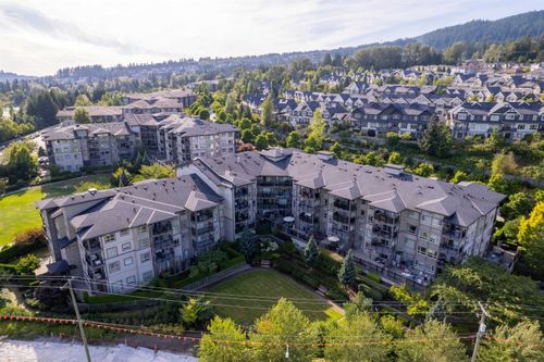 318-3178 Dayanee Springs Blvd, Coquitlam, BC, V3E0B9 | Card Image