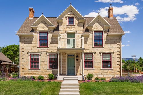 19 E 100 N, Spring City, UT, 84662-7829 | Card Image
