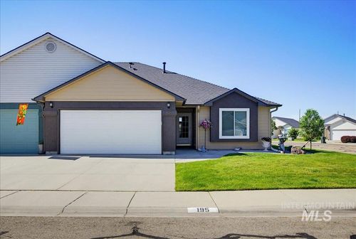 195 E Carmel Drive, Meridian, ID, 83646 | Card Image