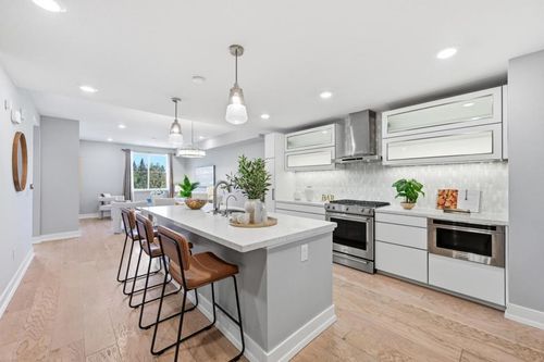 apt-307-1048 Monroe St, Santa Clara, CA, 95050-4884 | Card Image