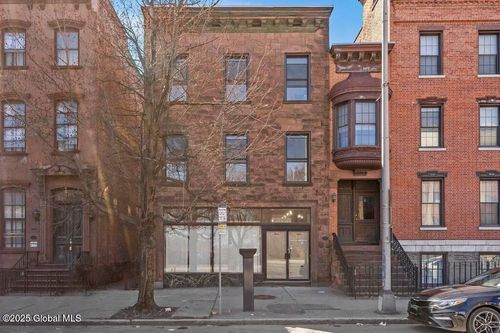3a-170 Washington Ave, Albany, NY, 12210-2304 | Card Image