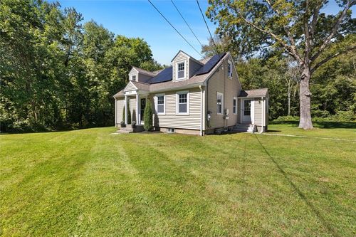 677 Central Pike, Scituate, RI, 02857-1511 | Card Image