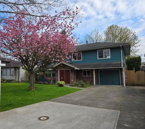 11700 Kingfisher Dr, Richmond, BC, V7E3N7 | Card Image