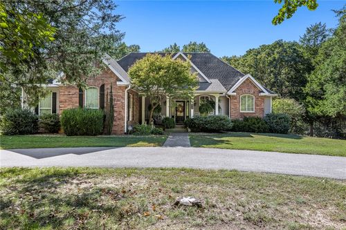 832 E Hilltop Dr, Rogers, AR, 72756-0901 | Card Image