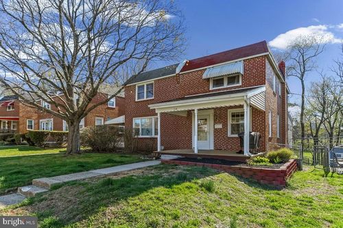 114 Lakeview Dr, RIDLEY PARK, PA, 19078-3704 | Card Image
