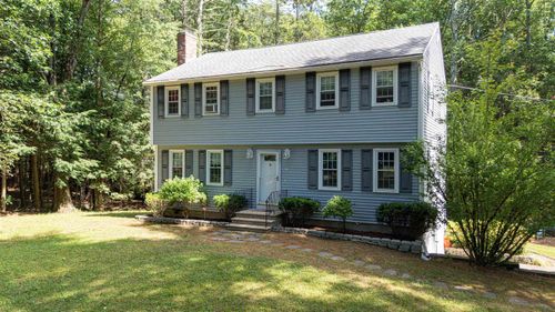 60 Kelly Brook Lane, Hampstead, NH, 03826 | Card Image