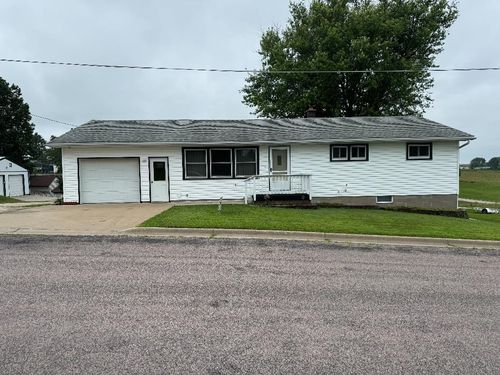 827 Kenyon St, CASHTON, WI, 54619-8023 | Card Image
