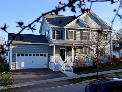 104 Churchill St, South Burlington, VT, 05403-1206 | Card Image