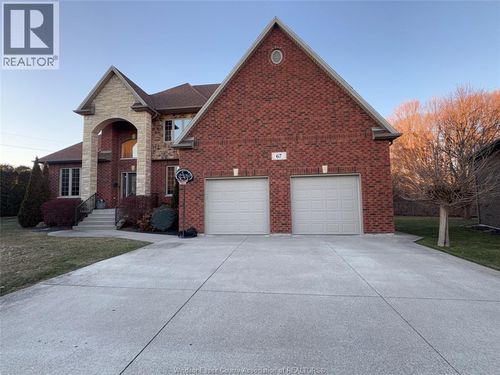 67 Theresa Trail, Leamington, ON, N8H5M8 | Card Image