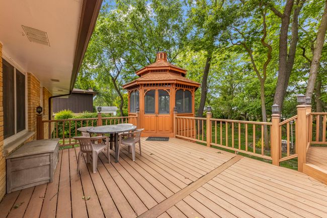 714 80 Th St, House other with 4 bedrooms, 2 bathrooms and 4 parking in Downers Grove IL | Image 25