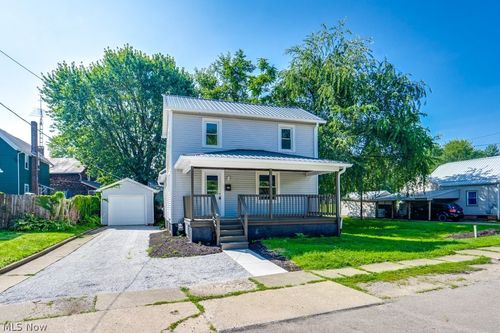 605 Chestnut St, Minerva, OH, 44657-1410 | Card Image