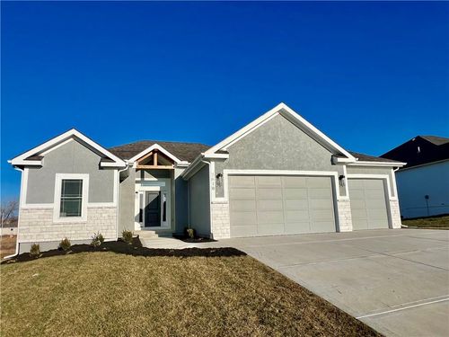 2144 Deerfield Terrace, Liberty, MO, 64068 | Card Image