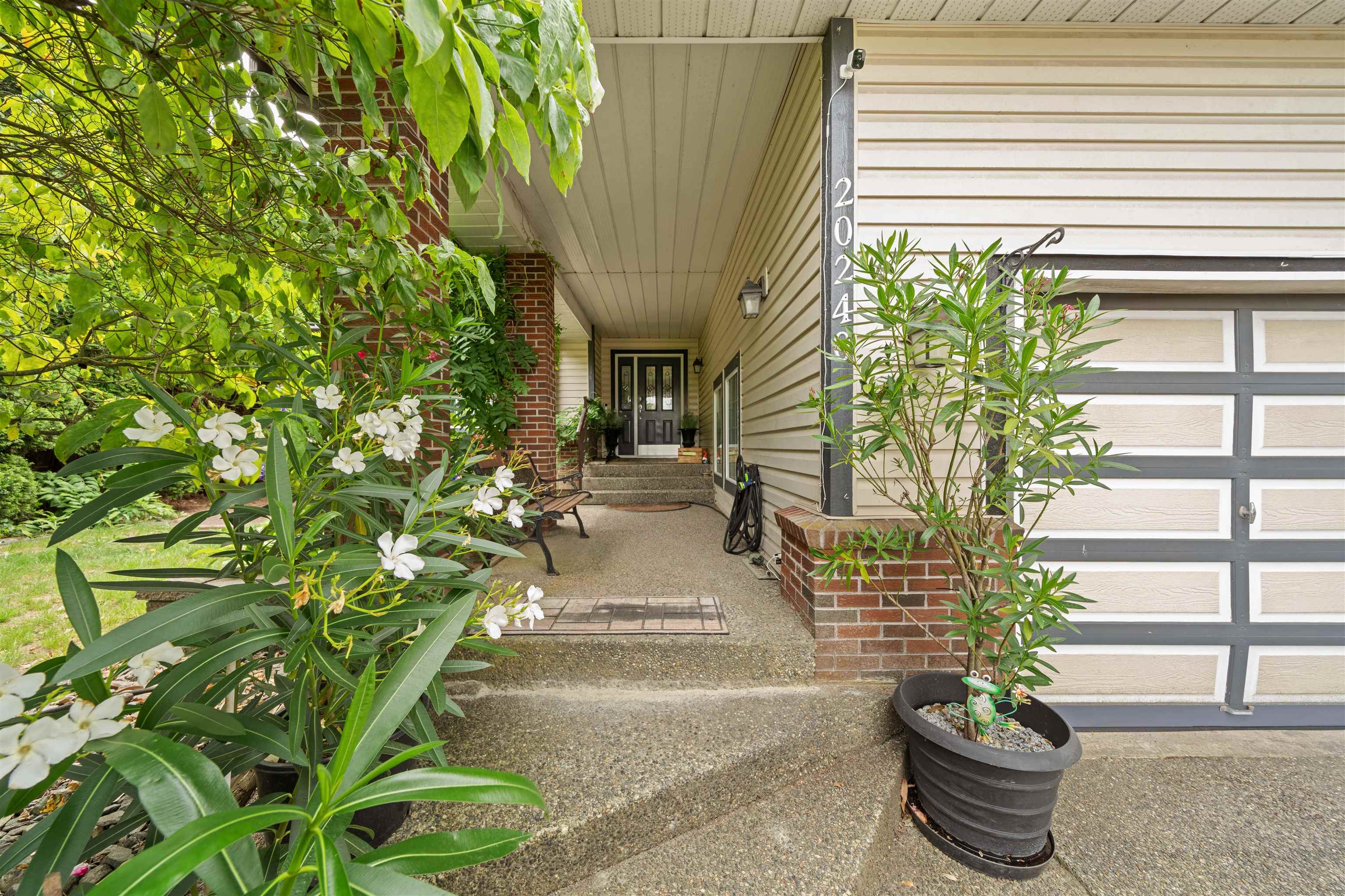 Residential in Maple Ridge 3