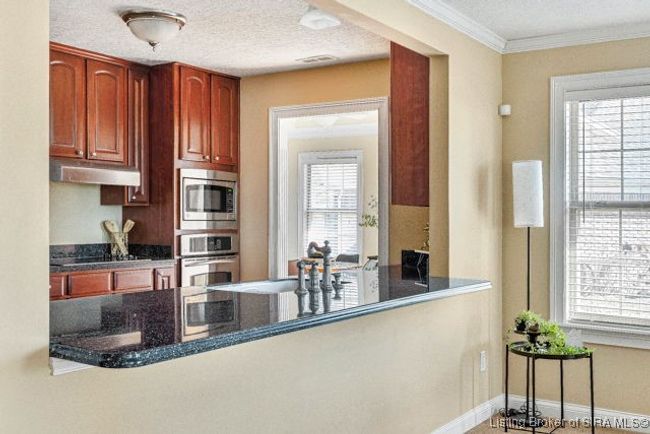 126 Magnolia Dr, Condo with 2 bedrooms, 2 bathrooms and null parking in Scottsburg IN | Image 7