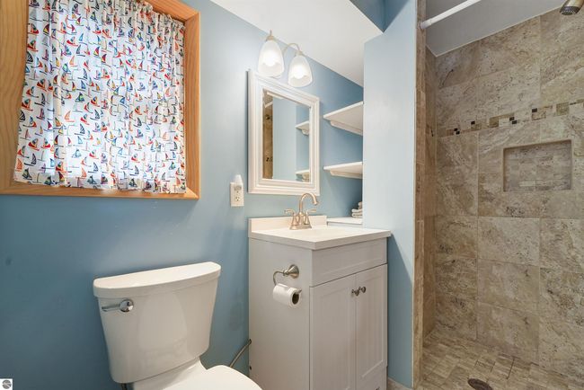 8123 S Rustic Dr, House other with 3 bedrooms, 2 bathrooms and null parking in Cedar MI | Image 13
