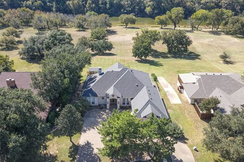 9304 Ravenswood Rd, Granbury, TX, 76049-4549 | Card Image