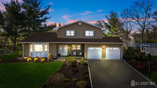 12 Boxwood Rd, Piscataway, NJ, 08854-5902 | Card Image