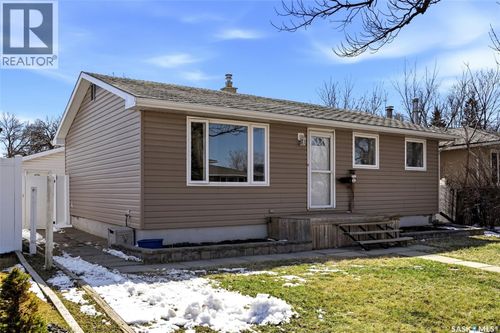 87 Carmichael Rd, Regina, SK, S4R0C6 | Card Image