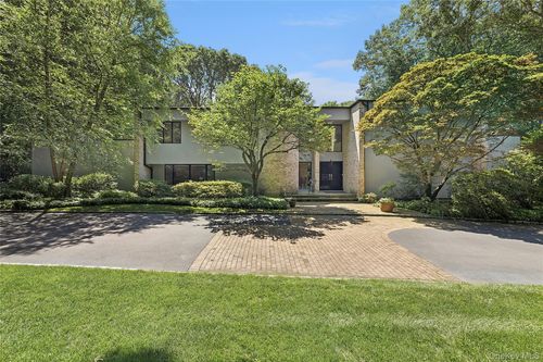 17 Danton Ln N, Locust Valley, NY, 11560-1122 | Card Image