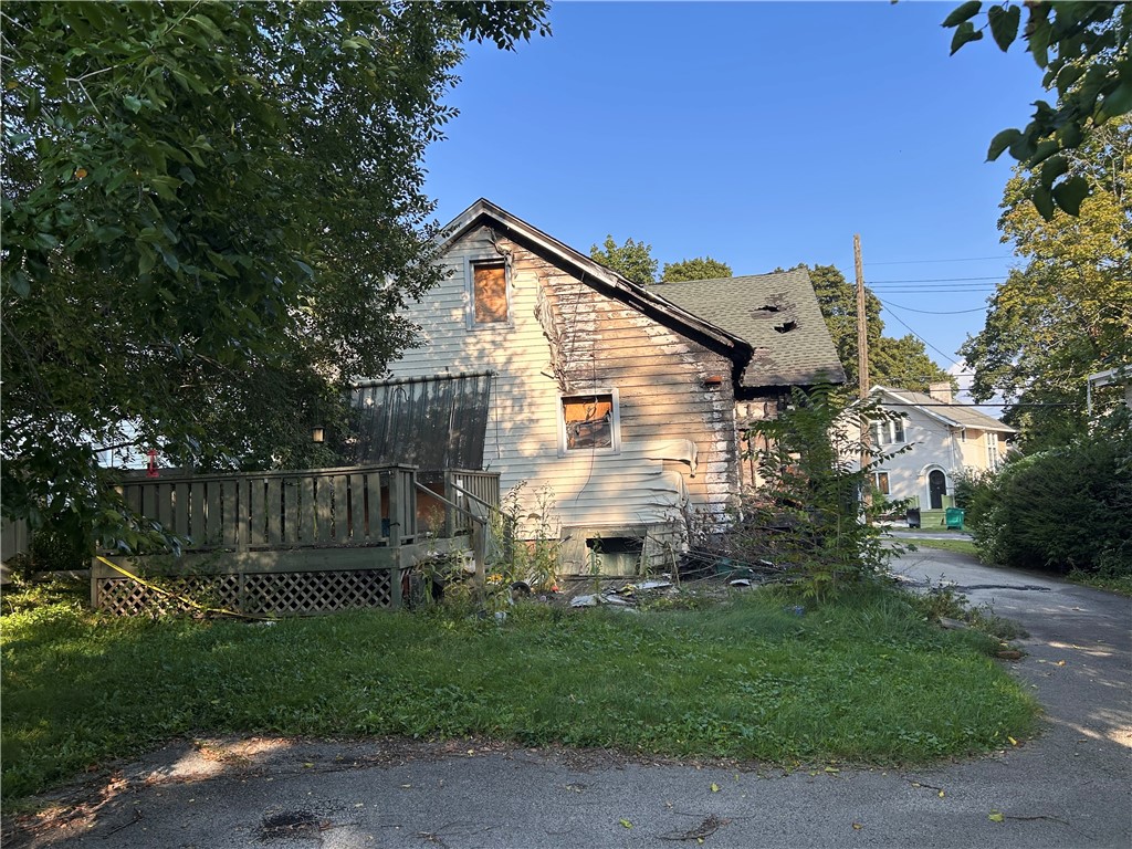 Residential in Indiana Boro 5