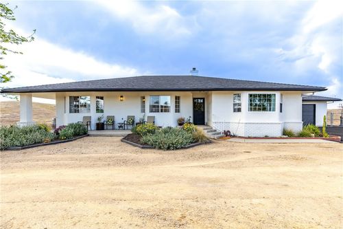 3150 Bluegrass Pl, Creston, CA, 93432 | Card Image