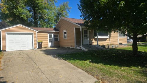 151 Chestnut St E, Trimont, MN, 56176-9719 | Card Image