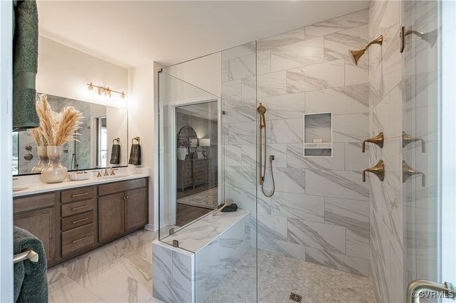 Photo from Boone Homes Gallery; photo of similar home, not home for sale; upgrades shown | Image 13