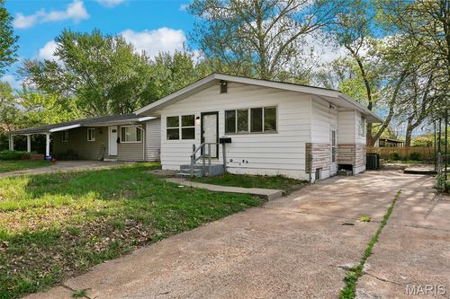 10414 Melvich Dr, Saint Louis, MO, 63137-3759 | Card Image