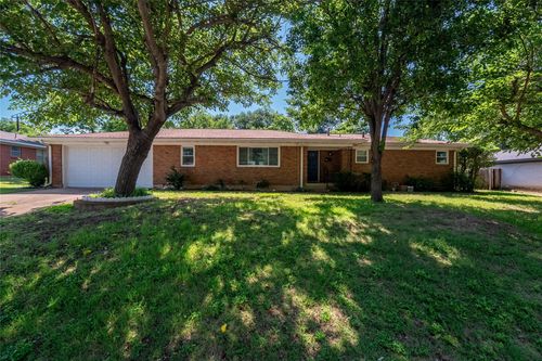 3408 Chaffin Dr, Richland Hills, TX, 76118-5922 | Card Image