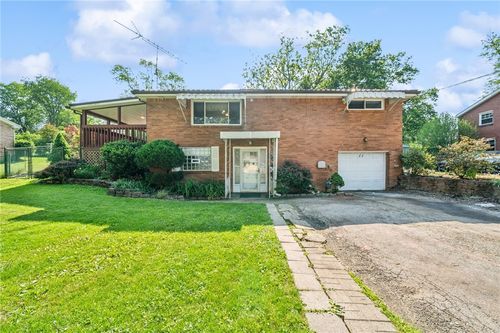 11 Frick Ave, Irwin, PA, 15642-3206 | Card Image