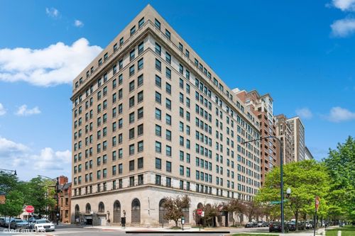 apt-5as-2100 N Lincoln Park W, Chicago, IL, 60614-4602 | Card Image